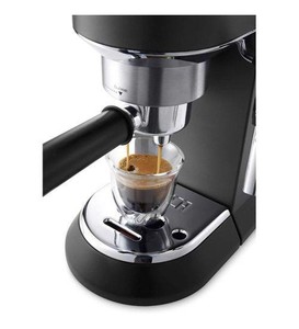  DeLonghi Ec685.Bk Espresso Makinesi - Siyah